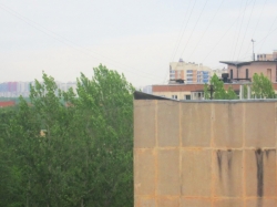 Угроза падения металлических конструкций со старого узла связи в Красногорске (улица Ленина, дом №30-А).